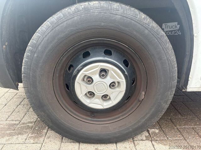 Autocameră semiintegrată Fiat Ducato Carasuite 650 MF Semintegrato | Completamente Attrezzato