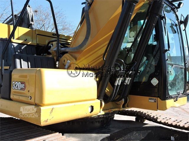 Kettenbagger CATERPILLAR 320GC