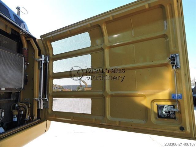 Kettenbagger CATERPILLAR 323E