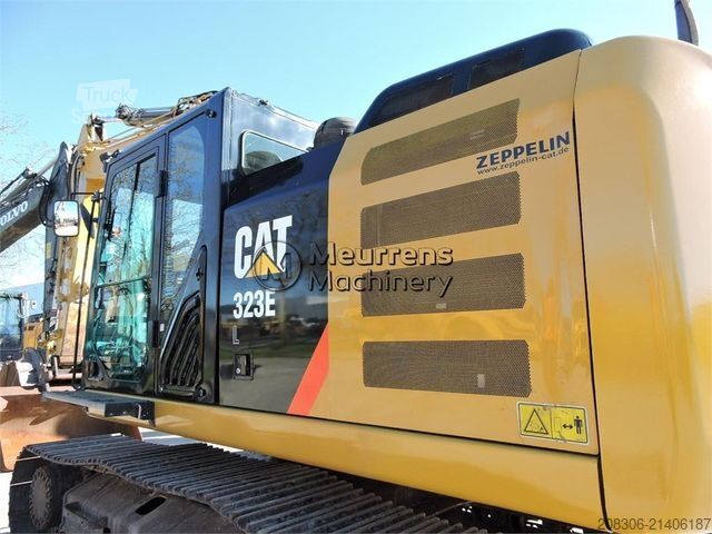 Kettenbagger CATERPILLAR 323E