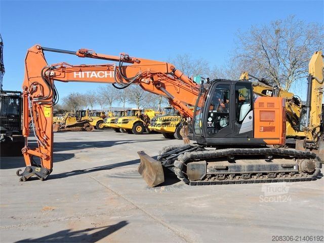 Excavatrice à chaînes HITACHI ZX225