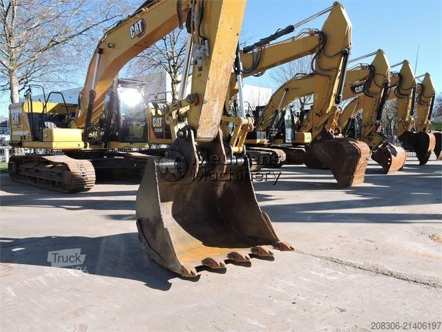 Kettenbagger CATERPILLAR 325FL