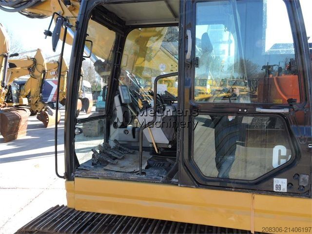 Kettenbagger CATERPILLAR 325FL