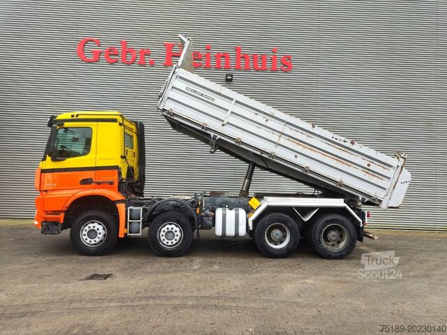 Ανατροπή 3 όψεων Mercedes-Benz Arocs 3743 8x4 Meiller 3 Seitenkipper