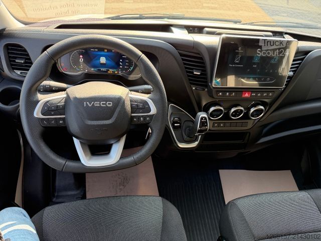 Furgão de painéis IVECO Daily 3,0L 35S180 Kasten L2H2 Automatik COC Navi