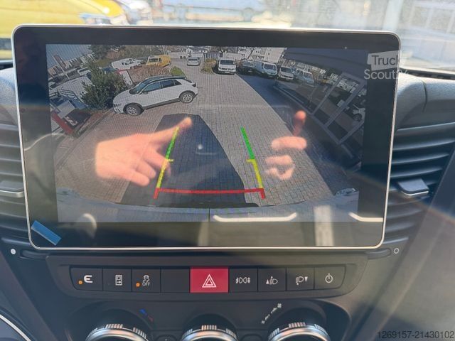 Furgão de painéis IVECO Daily 3,0L 35S180 Kasten L2H2 Automatik COC Navi