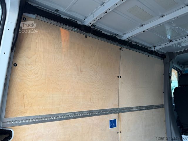 Фургон-панель MERCEDES-BENZ Sprinter 319CDI V6 Kasten L1H1 Autom Navi Standh