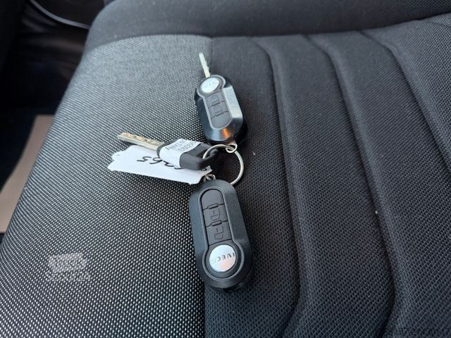 Pick-up furgonas IVECO Daily 3,0 L Pritsche 35S180 3.5t L3 **AHK 3,5T**