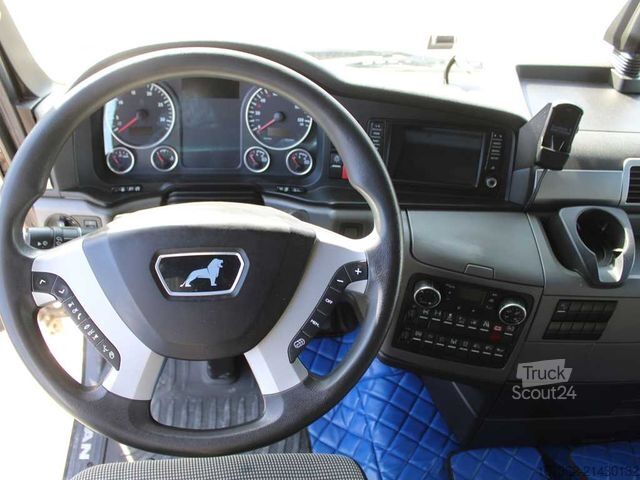 Standardni vlačilec MAN TGX 26.500,DOUBLE HYDRAULIC,RETARDER,6X4,NAVI