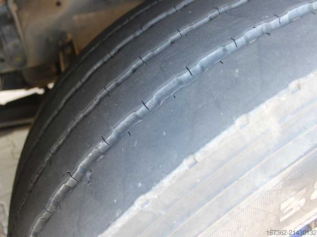 Standardni vlačilec MAN TGX 26.500,DOUBLE HYDRAULIC,RETARDER,6X4,NAVI