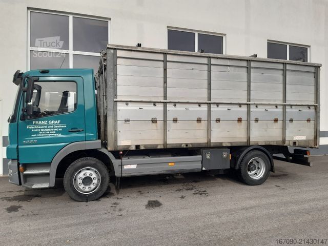 Galvijų vežimo sunkvežimis MERCEDES-BENZ Atego 1223L Euro3 Scheuwimmer Viehaufbau
