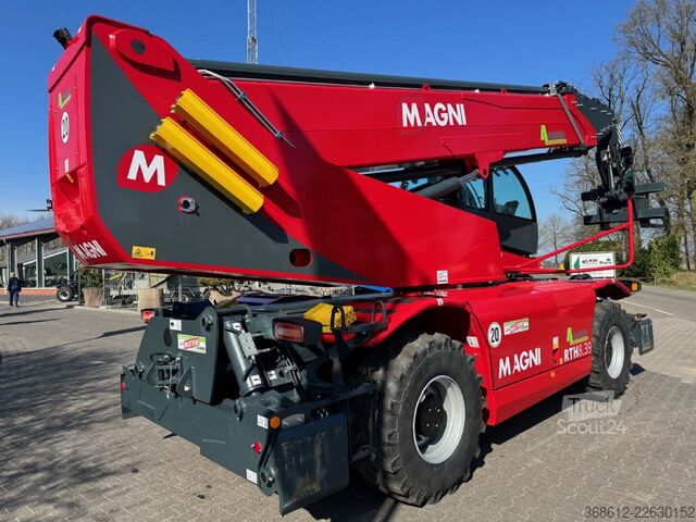 Teleszkópos rakodó Magni RTH 8.39