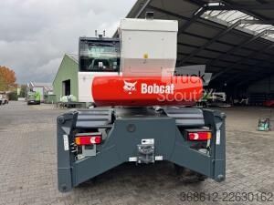 Teleszkópos rakodó Bobcat TR 50.210