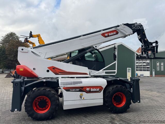 Teleszkópos rakodó Bobcat TR 50.210