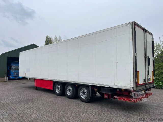 Gekoeld/bevroren transport Schmitz Cargobull Thermo King 400 Laadlift 270 cm