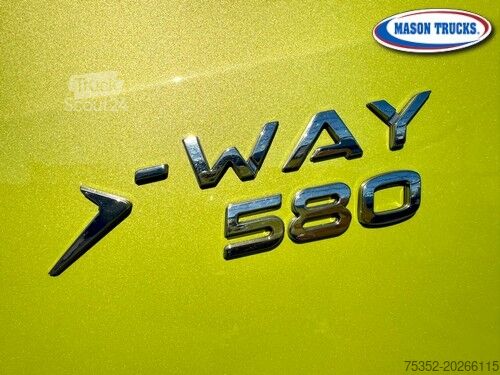 Szabványos közúti nyergesvontató Iveco S-Way 580 Full Air