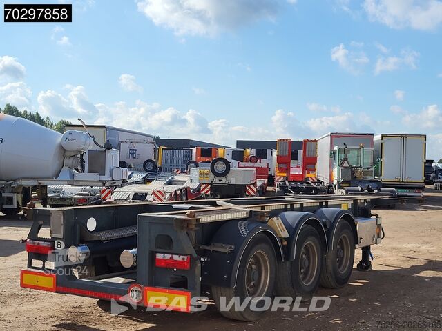 Container transport Van Hool A3C002 30ft 20ft