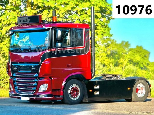 Стандартен влекач DAF 106 XF Flat Cab Voll/Luft 530 PS Leder Alu