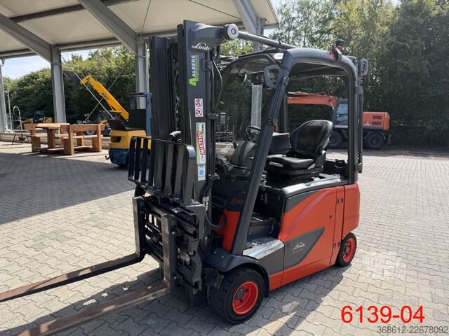 Priekšējās iekrāvēja autoiekrāvējs Linde E 20 PH -02