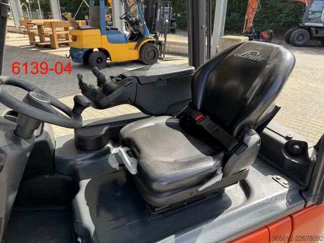 Priekšējās iekrāvēja autoiekrāvējs Linde E 20 PH -02