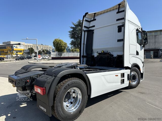 Standart traktör Iveco S-Way 500 Full-Air ADR Model Year 2024