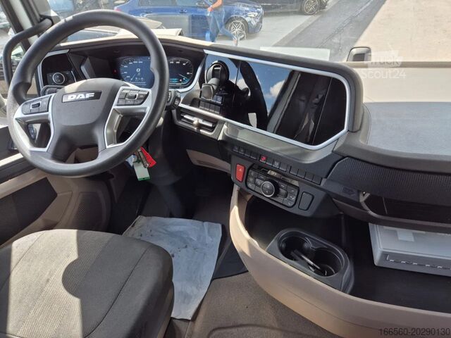 Стандартный трактор DAF XG 480 FT