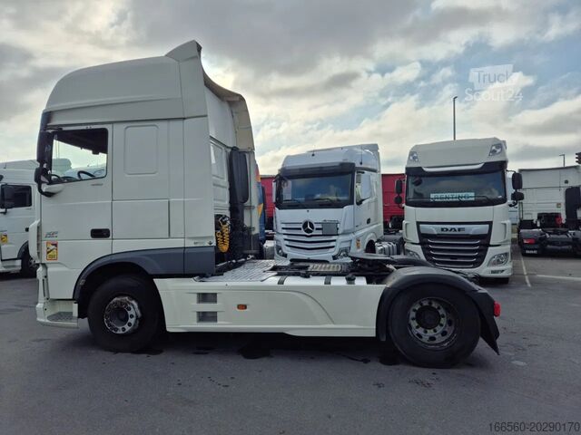 Tracteur standard DAF XF 440 FT SUPER SPACE CAB