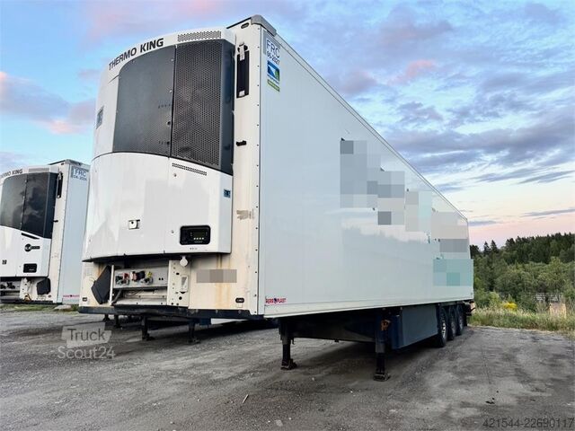  Schmitz Cargobull Box Semi-Trailer with Refrigeration/Freezer Unit –