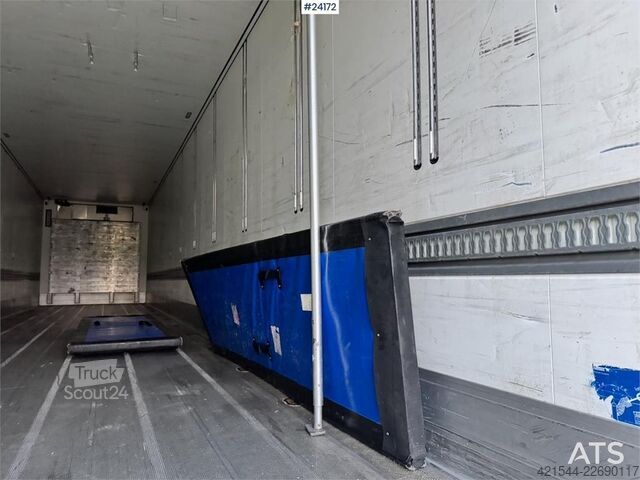 čemodāns Schmitz Cargobull Box Semi-Trailer with Refrigeration/Freezer Unit –