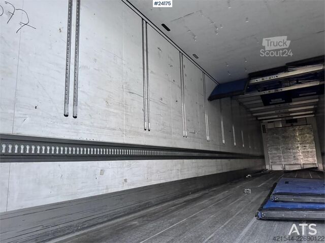 Bőrönd Schmitz Cargobull Box Semi-Trailer with Refrigeration/Freezer Unit a