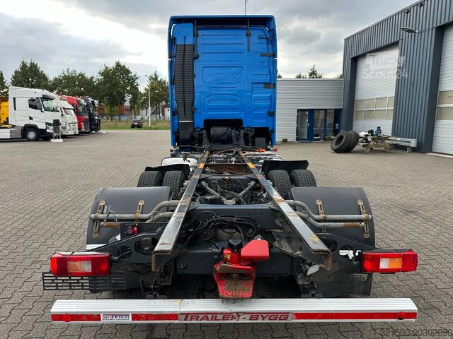 Chassis met cabine Volvo FH 16.750 6x4 Globe XL Chassis Retarder 3.90 Wb...