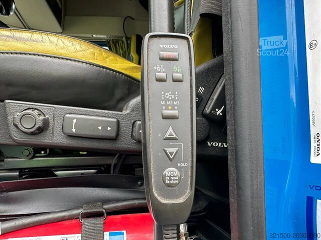 Chassis met cabine Volvo FH 16.750 6x4 Globe XL Chassis Retarder 3.90 Wb...