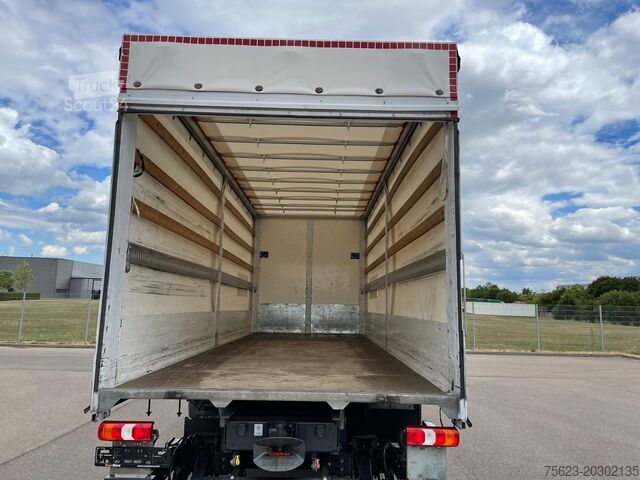Vrachtauto met open laadbak Mercedes-Benz Atego 1527 L ClassicSpace Luft AUT AHK SpurH