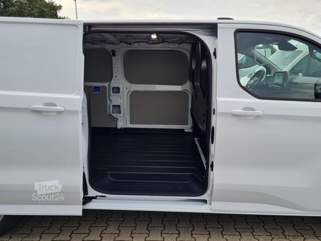 Varebil Ford Transit Custom 320 AG Kasten L2 Limited