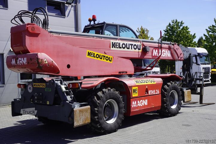 Teleskoplastere MAGNI RTH 5.26 telescopic loader / Range 26 m