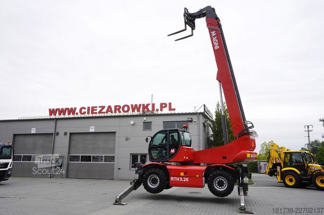 Teleskoplastere MAGNI RTH 5.26 telescopic loader / Range 26 m