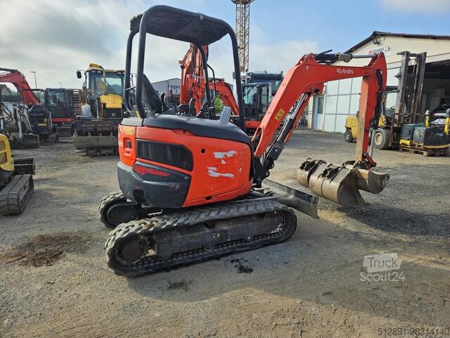 міні-екскаватор KUBOTA U 27-4
