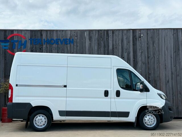 Фургон с высокой крышей PEUGEOT Boxer 2.0 BlueHDI L2H2 96kW Klima