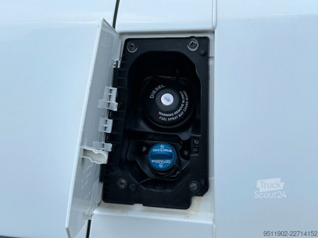 Фургон с высокой крышей PEUGEOT Boxer 2.0 BlueHDI L2H2 96kW Klima