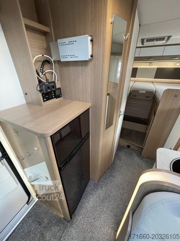 Teilintegriertes Wohnmobil CARADO T 338 Luftfederung, Dachklima, Duo Control