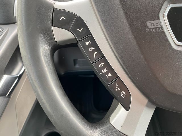Jumbo nákladní automobil MAN TGL 12.250 | JUMBO-ZUG*2x Tank*AC*beids. Gardine