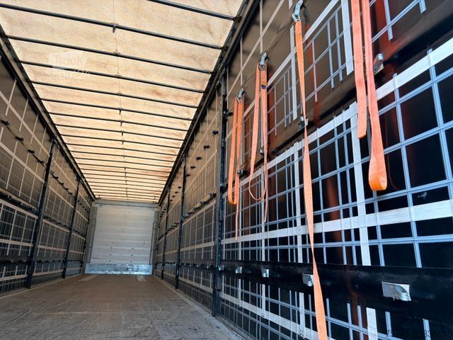 Öppen semitrailer med kapell SCHMITZ CARGOBULL SCB S3T * POWER CURTAIN * LIFT ACHSE