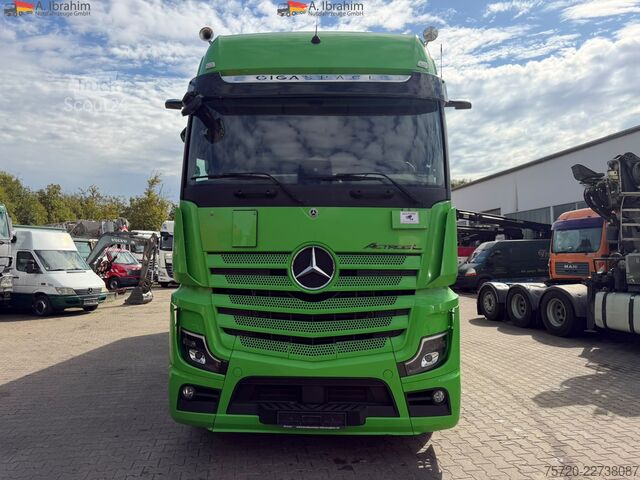 Ciężarówka z zabudową na zamówienie Mercedes-Benz Actros 2553L Schubboden Retarder Hydrodrive