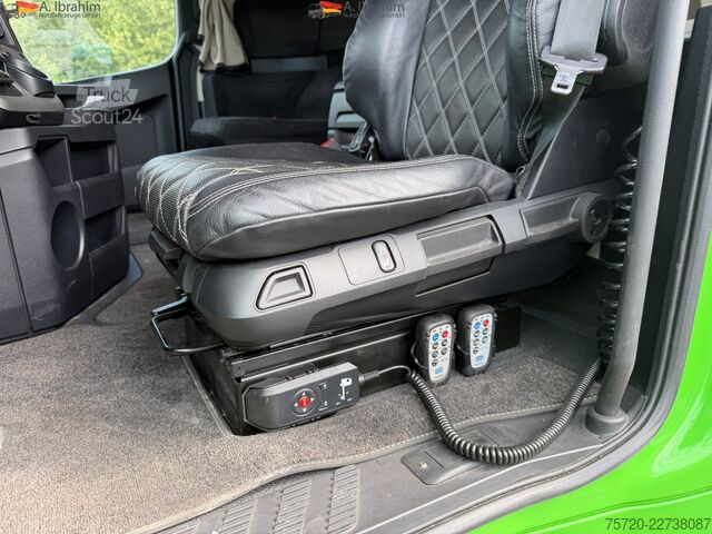 Ciężarówka z zabudową na zamówienie Mercedes-Benz Actros 2553L Schubboden Retarder Hydrodrive