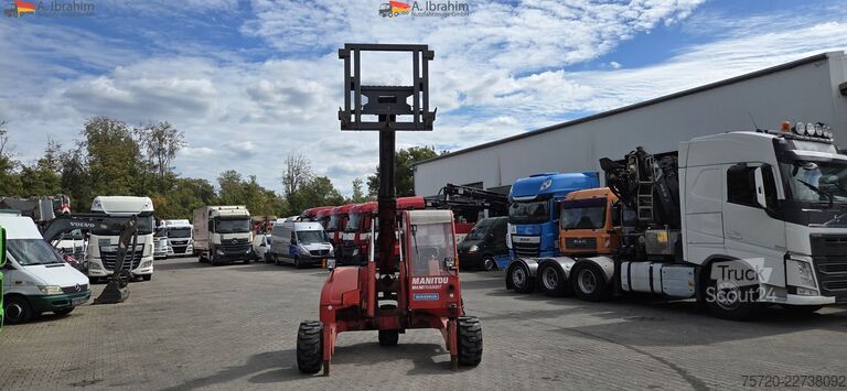 Manipulator telescopic Manitou TMT 20-20SR Mitnahmestapler 2000 kg Tragkraft Staplergabel und Stroh- Heugabel