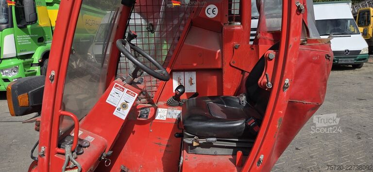 Manipulator telescopic Manitou TMT 20-20SR Mitnahmestapler 2000 kg Tragkraft Staplergabel und Stroh- Heugabel