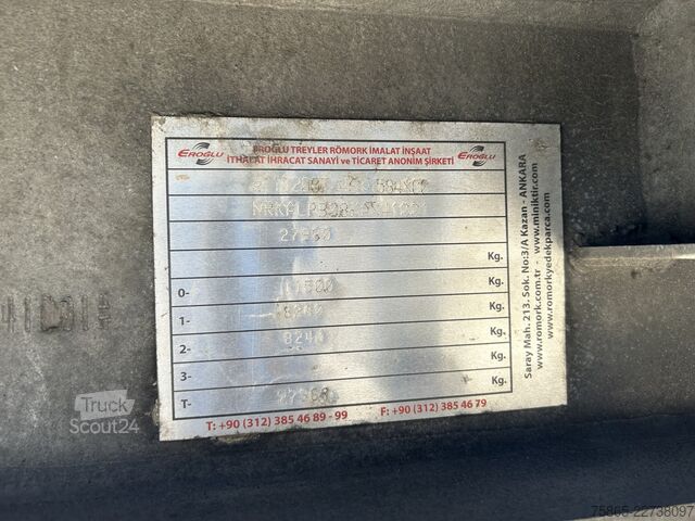 Autonkuljetuspakettiauto Eroglu ALPB 08 / Semi Dieplader / Auto - Machine Trans...