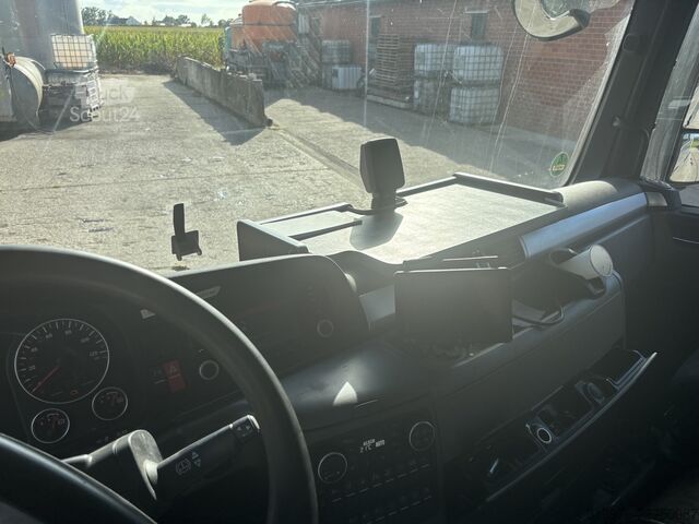 وحدة جرار قياسية MAN TGX 440