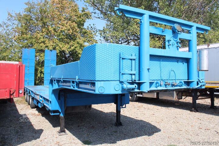 Dieplader oplegger voor het transport van bouwmachines CTC carrellone rampe verricello usato