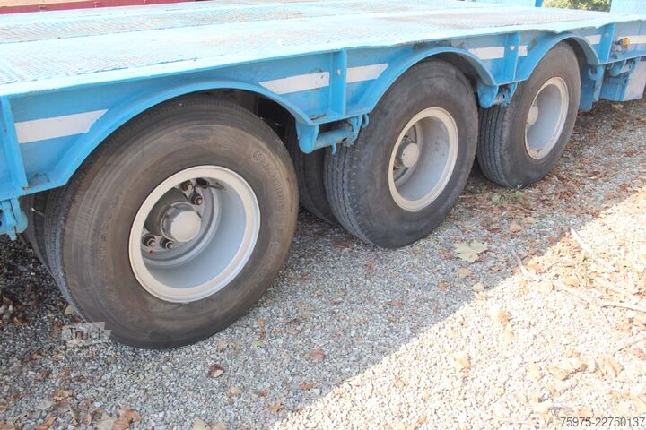 Dieplader oplegger voor het transport van bouwmachines CTC carrellone rampe verricello usato
